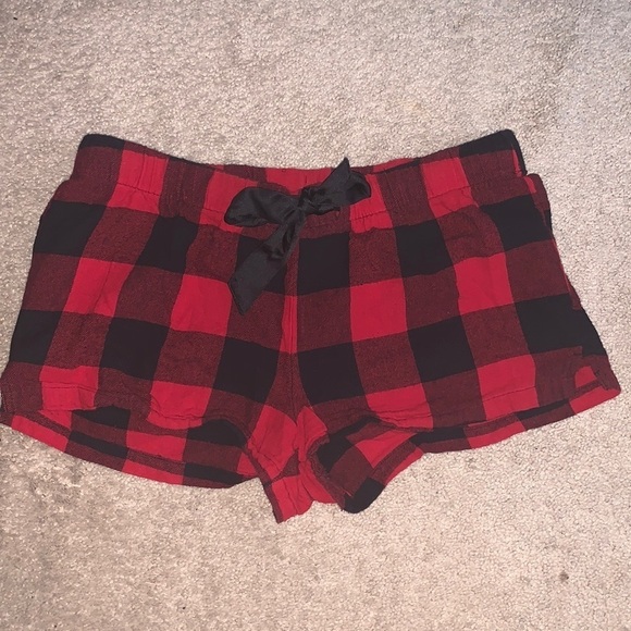 Old Navy Other - Women’s Old Navy Plaid Shorts